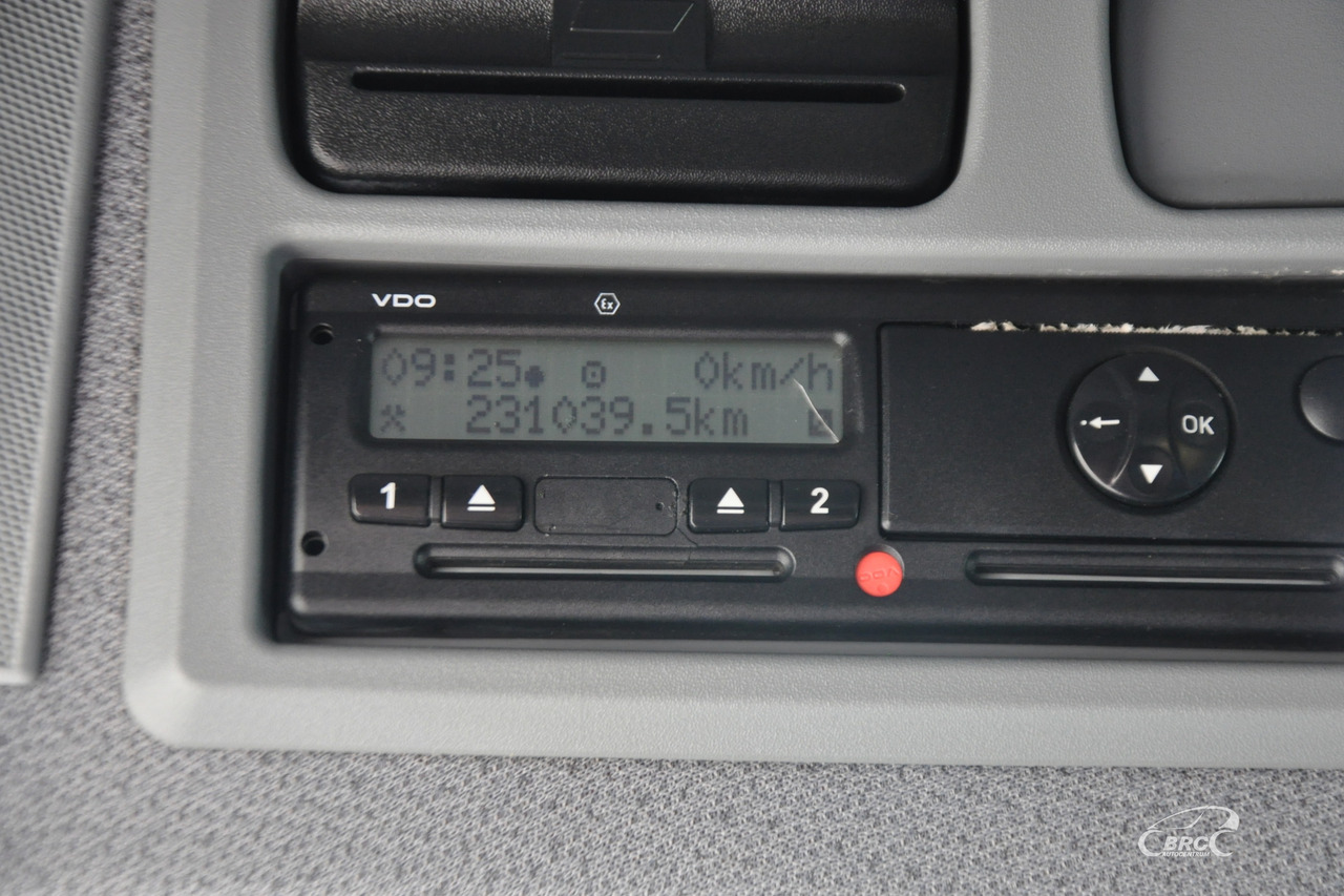 Xe trộn bê tông Mercedes-Benz 4144: hình 16 Xe trộn bê tông Mercedes-Benz 4144: hình 16