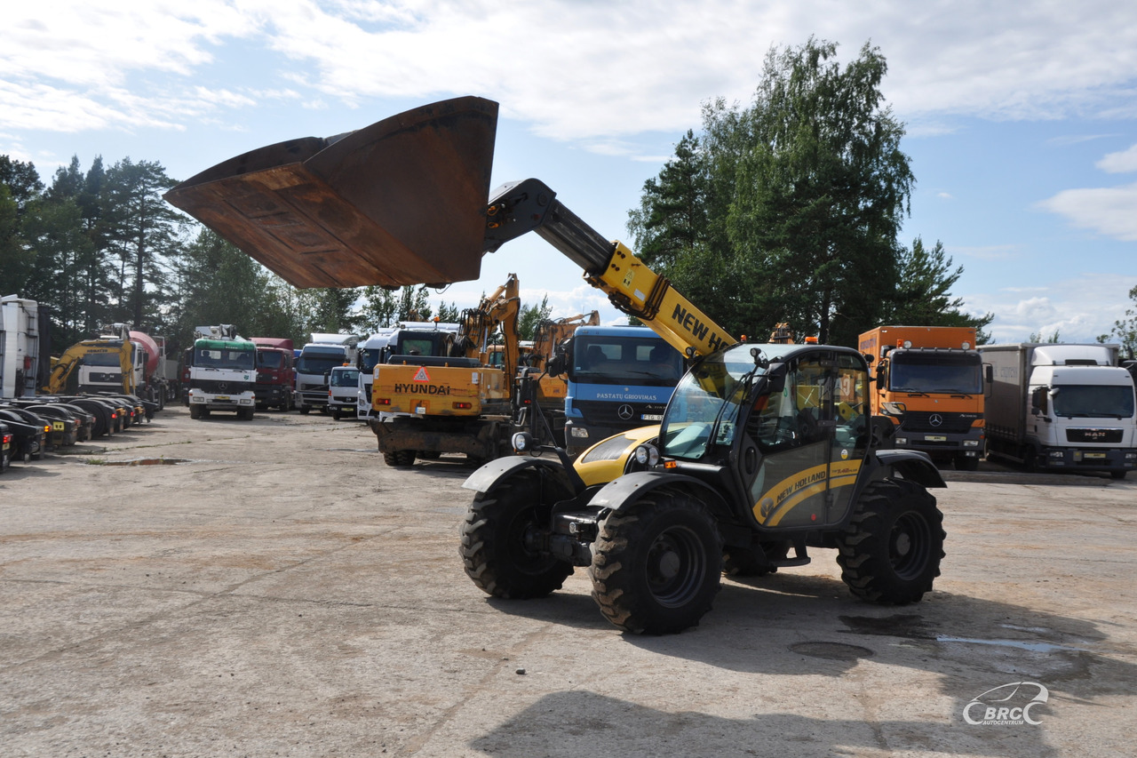 New Holland TH 7.42 - Máy xúc lật bánh lốp kính thiên văn: hình 1 New Holland TH 7.42 - Máy xúc lật bánh lốp kính thiên văn: hình 1