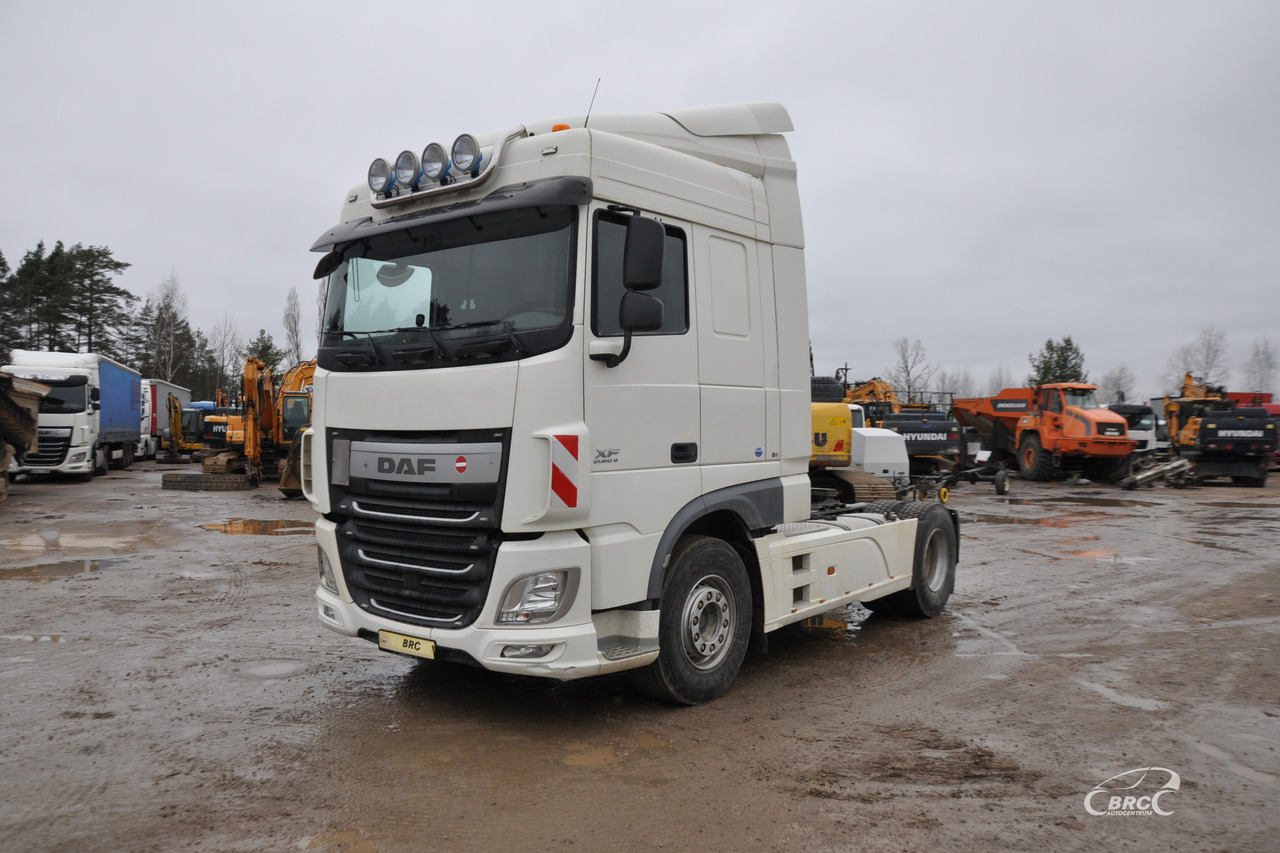 DAF XF - Xe đầu kéo: hình 1 DAF XF - Xe đầu kéo: hình 1