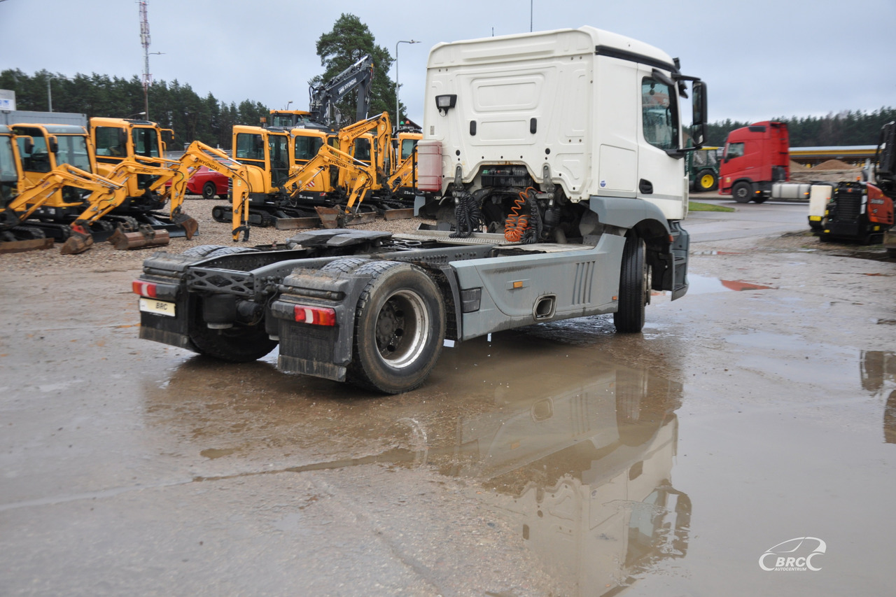 Mercedes-Benz Actros - Xe đầu kéo: hình 5 Mercedes-Benz Actros - Xe đầu kéo: hình 5