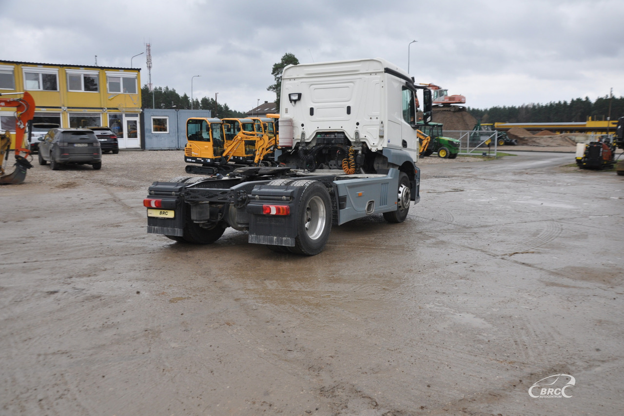 Mercedes-Benz Actros - Xe đầu kéo: hình 5 Mercedes-Benz Actros - Xe đầu kéo: hình 5