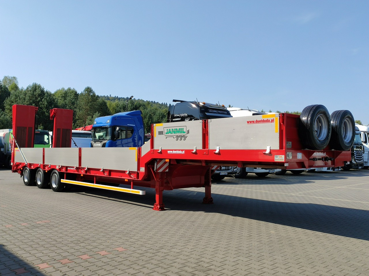Bodex JANMIL Burtówka Laweta Niskopodłogowa Podczołgówka 3-Osie - Sơ mi rơ moóc thùng thấp: hình 5 Bodex JANMIL Burtówka Laweta Niskopodłogowa Podczołgówka 3-Osie - Sơ mi rơ moóc thùng thấp: hình 5