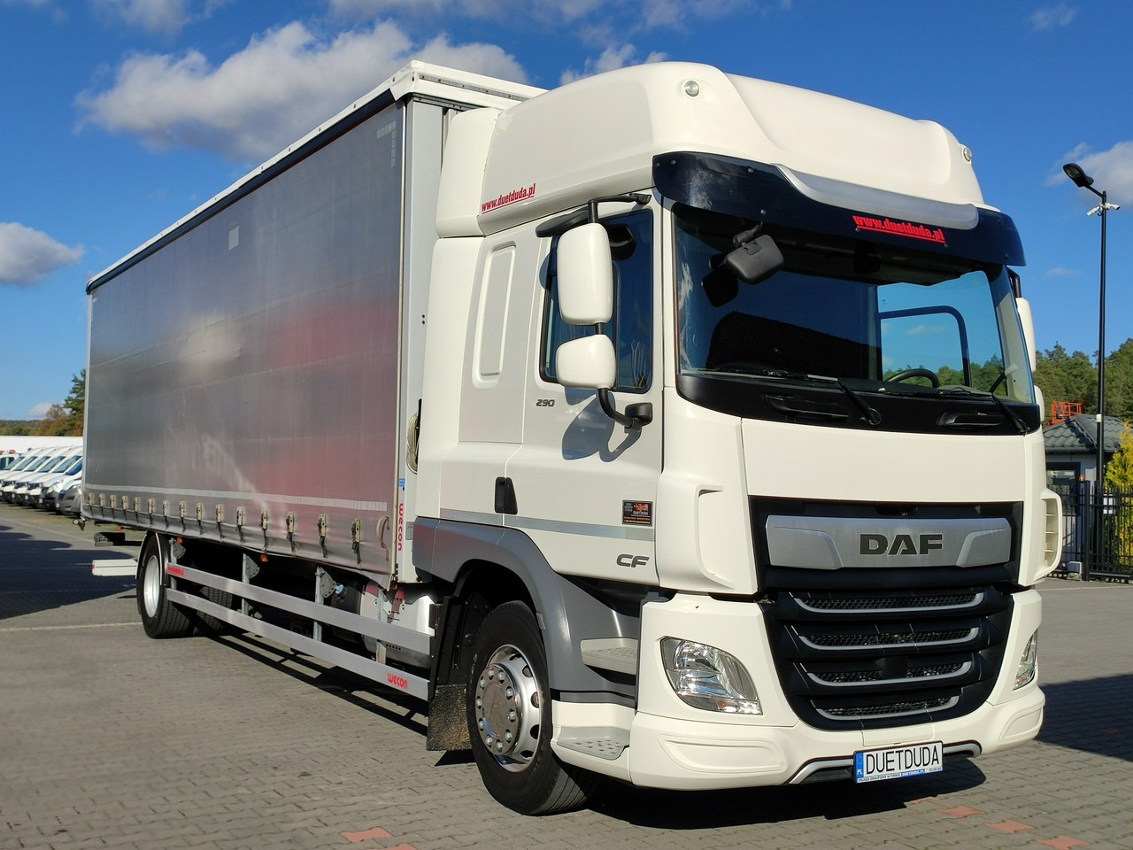 DAF CF 290 E6 Firana Tył Drzwi Dach Podnoszony / Zsuwany Długi 9.30m - Xe tải thùng mui bạt: hình 3 DAF CF 290 E6 Firana Tył Drzwi Dach Podnoszony / Zsuwany Długi 9.30m - Xe tải thùng mui bạt: hình 3