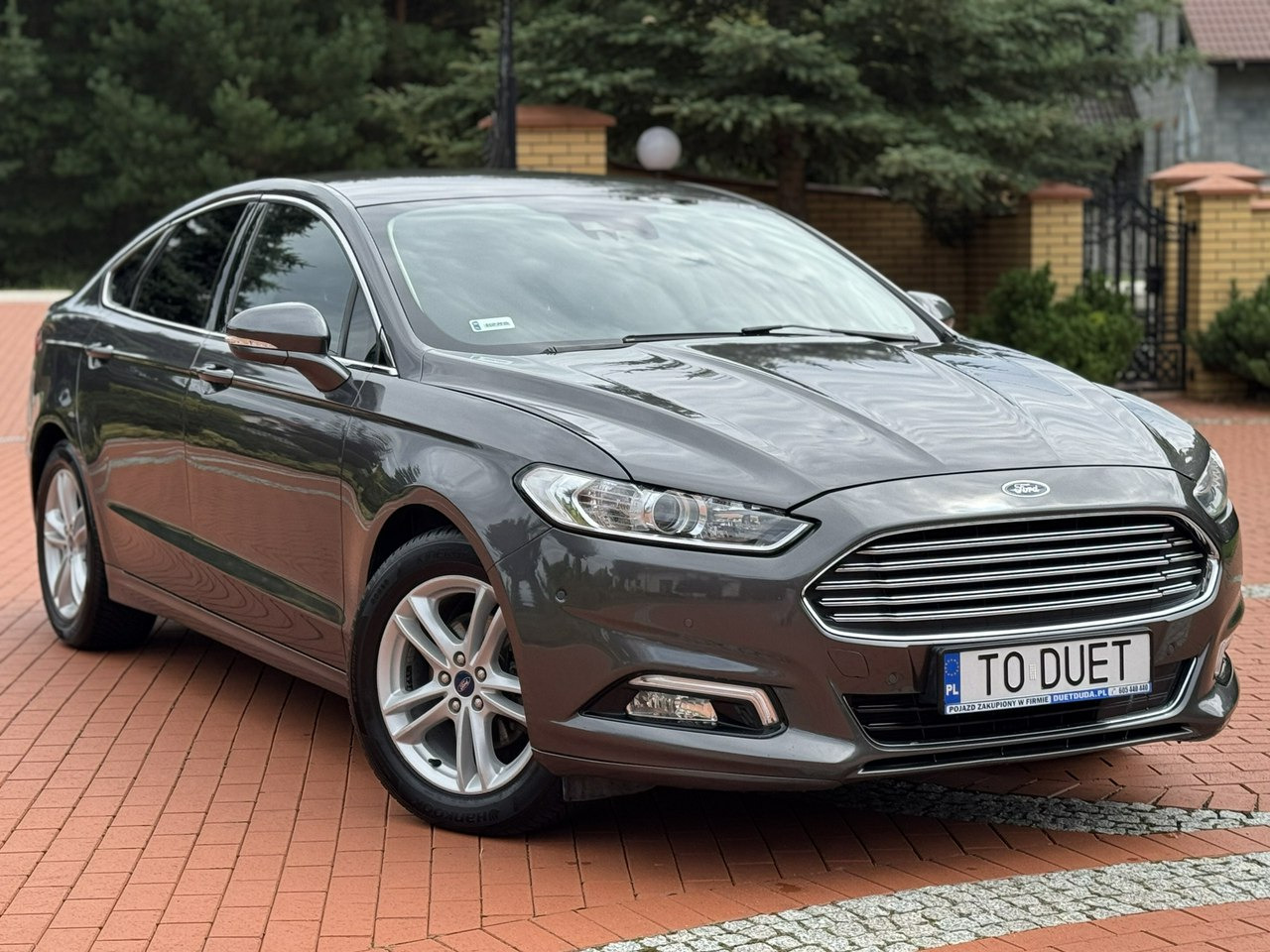 Ford Mondeo - Xe hơi: hình 2 Ford Mondeo - Xe hơi: hình 2