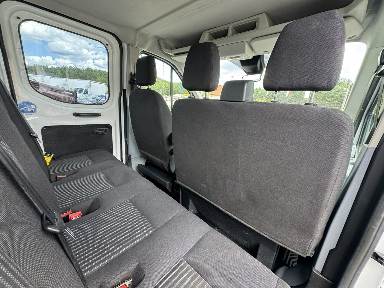 Xe ben nhỏ Ford Transit: hình 33 Xe ben nhỏ Ford Transit: hình 33