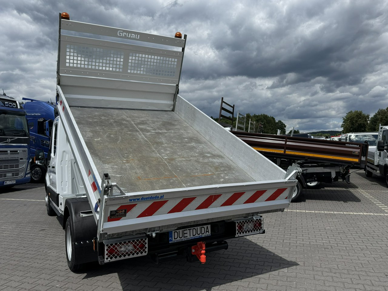 Xe ben nhỏ Ford Transit: hình 20 Xe ben nhỏ Ford Transit: hình 20