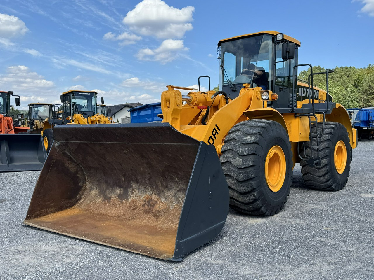 Hyundai HL770-7A - Máy xúc lật bánh lốp: hình 3 Hyundai HL770-7A - Máy xúc lật bánh lốp: hình 3