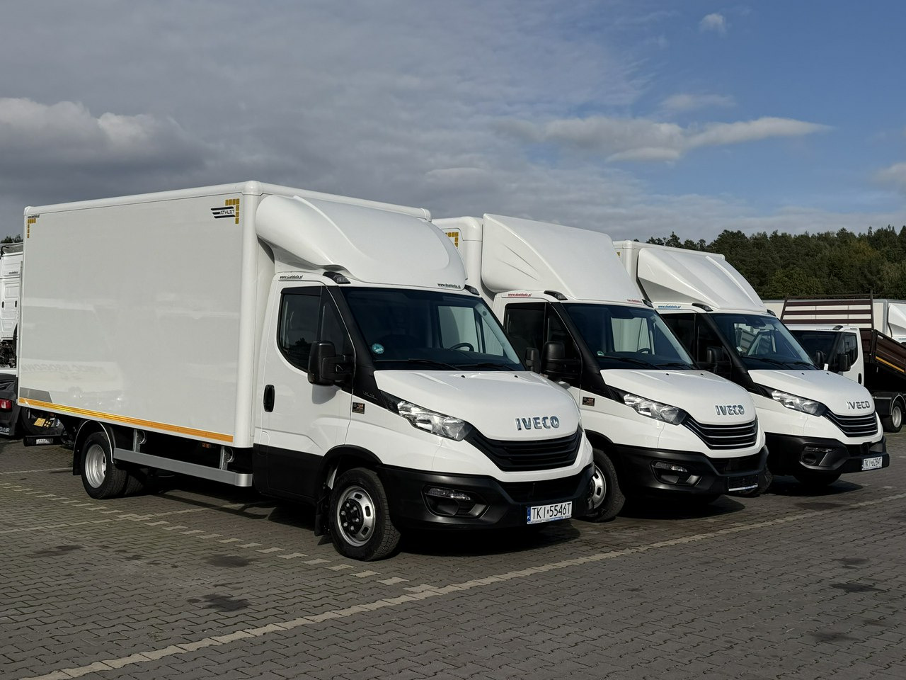 Iveco Daily 35C16 V - Xe tải nhỏ thùng kín: hình 1 Iveco Daily 35C16 V - Xe tải nhỏ thùng kín: hình 1