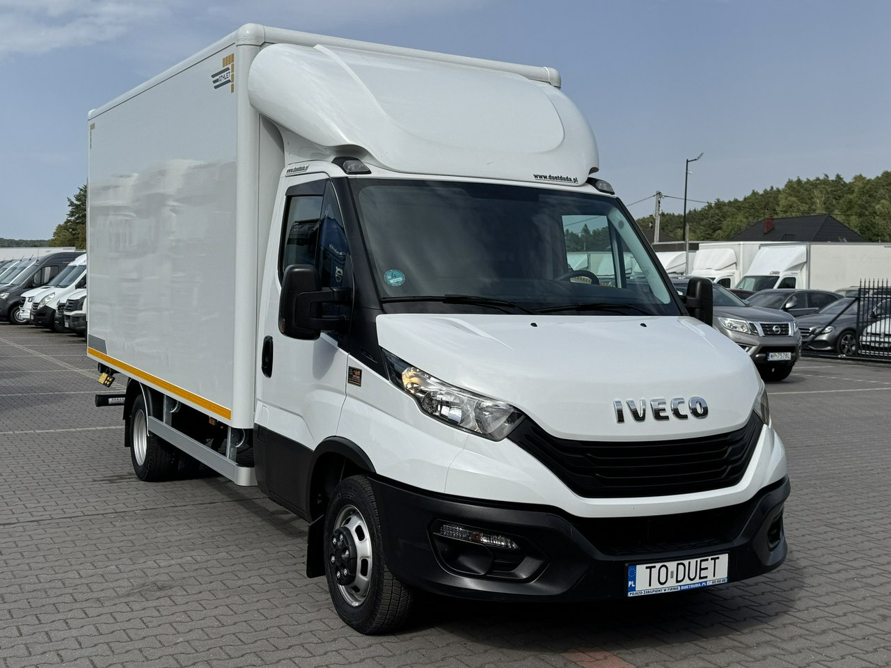 Iveco Daily 35C16 V - Xe tải nhỏ thùng kín: hình 5 Iveco Daily 35C16 V - Xe tải nhỏ thùng kín: hình 5