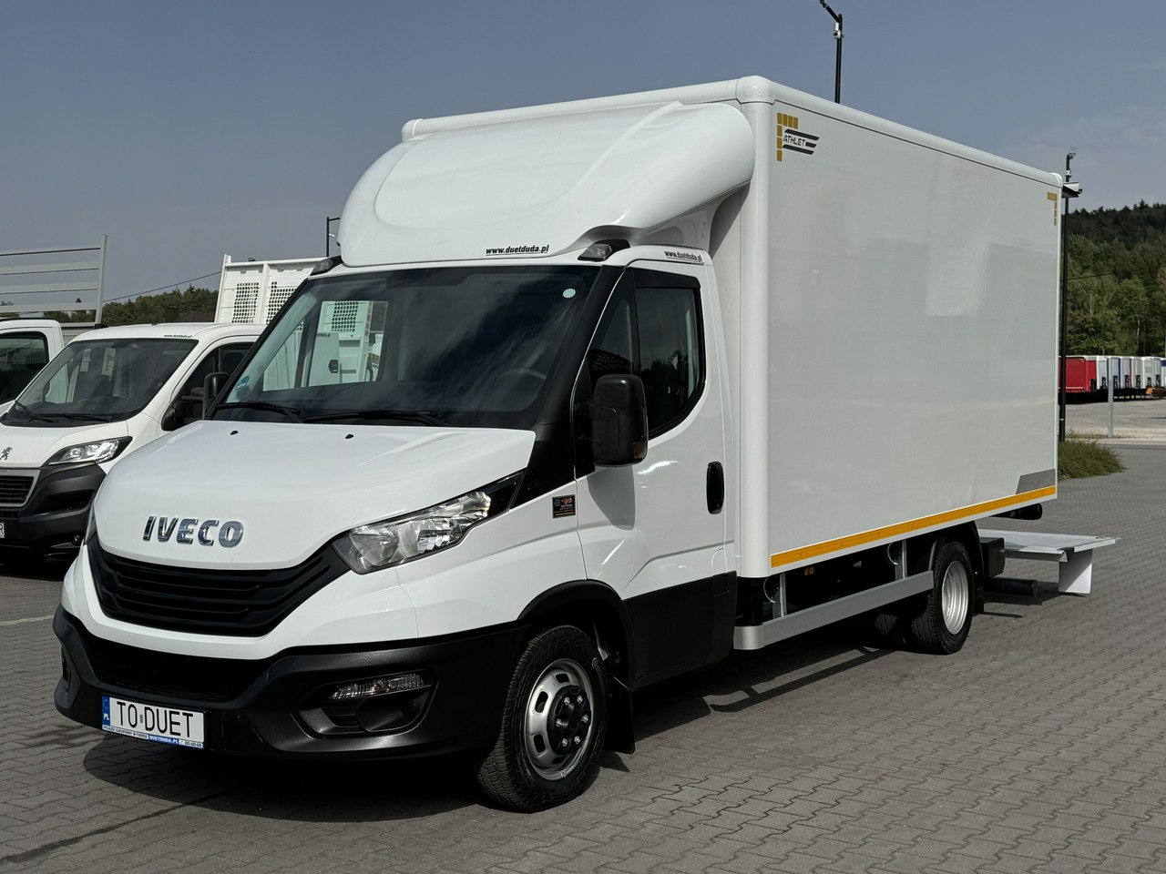 Iveco Daily 35C16 V - Xe tải nhỏ thùng kín: hình 4 Iveco Daily 35C16 V - Xe tải nhỏ thùng kín: hình 4