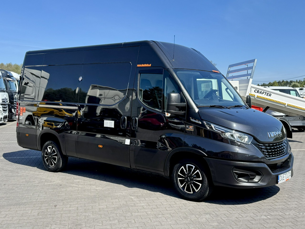 Iveco Daily 35S18 - Xe van chở hàng: hình 5 Iveco Daily 35S18 - Xe van chở hàng: hình 5