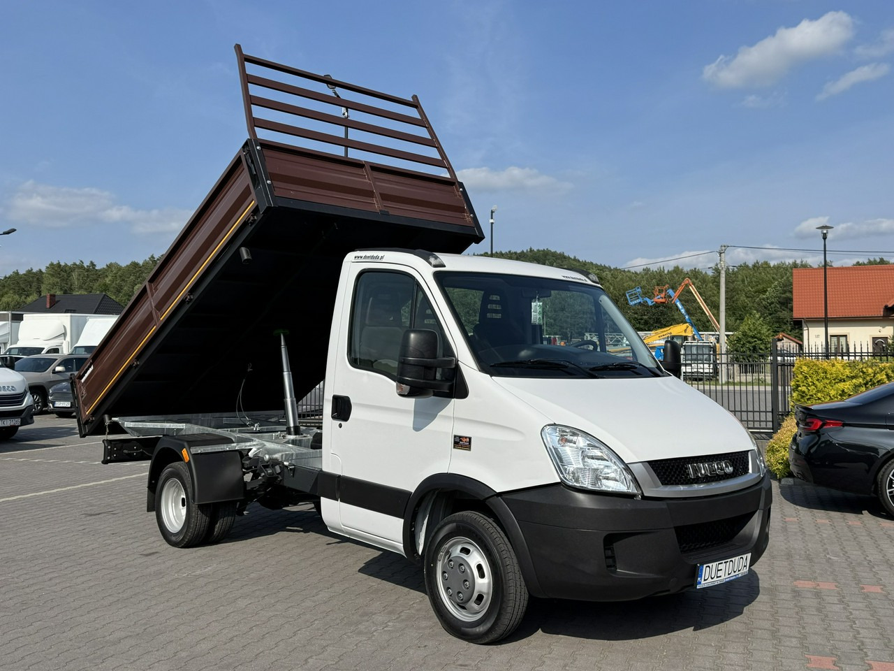 Iveco Daily 50C18 V - Xe ben nhỏ: hình 4 Iveco Daily 50C18 V - Xe ben nhỏ: hình 4