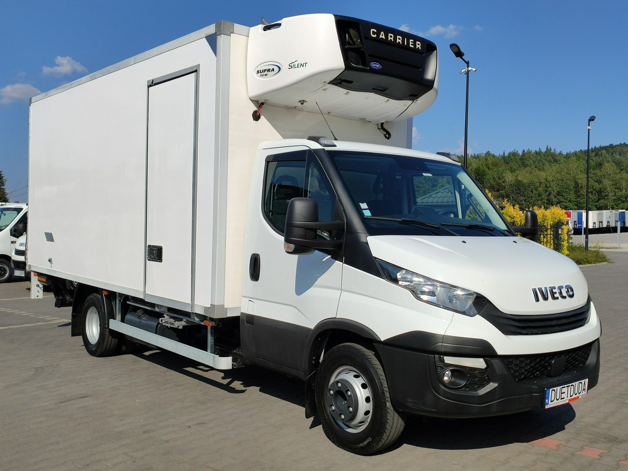 Iveco Daily 72C18 Mroźnia Ściana Grodziowa Podwójny Parownik - Xe van đông lạnh: hình 2 Iveco Daily 72C18 Mroźnia Ściana Grodziowa Podwójny Parownik - Xe van đông lạnh: hình 2