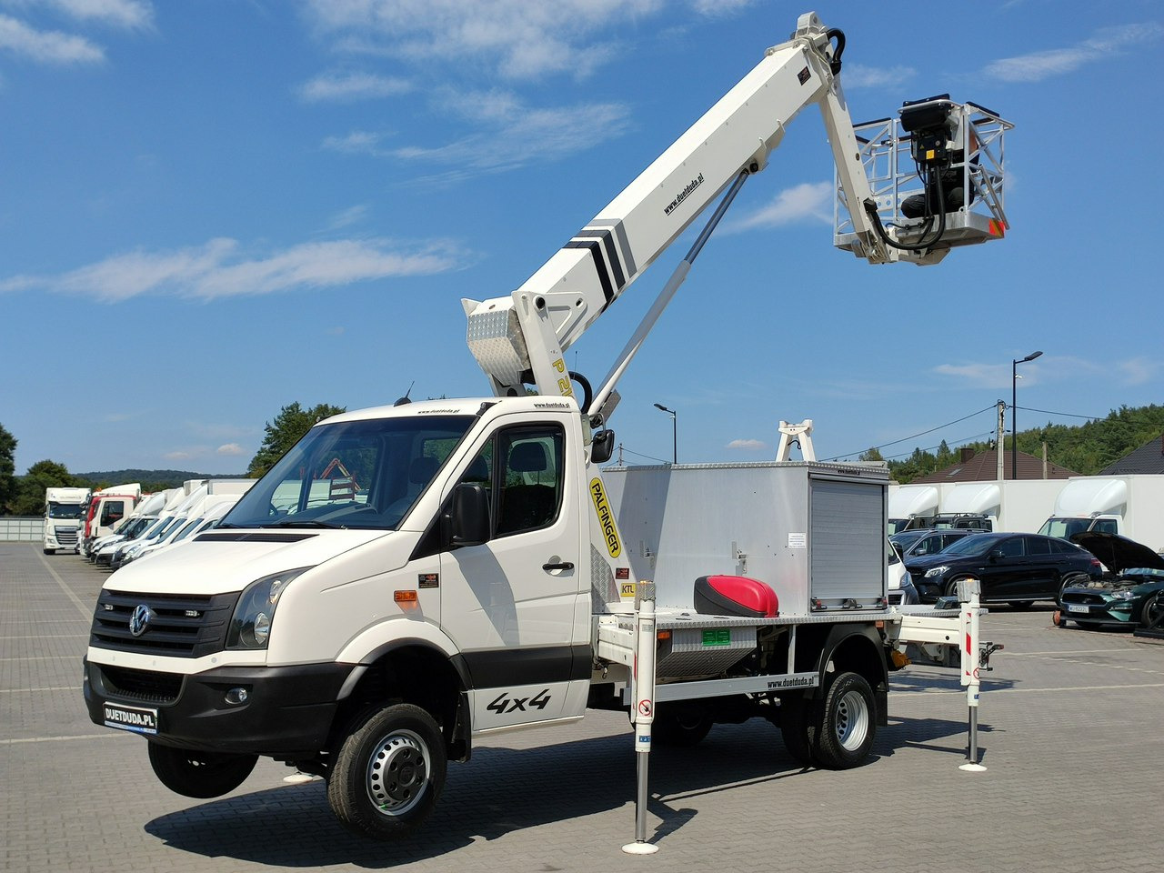 Iveco Volkswagen Crafter 4x4 Zwyżka 21m Palfinger P210BK JIP-Ogon udt - Nền bục trên không gắn trên xe tải: hình 5 Iveco Volkswagen Crafter 4x4 Zwyżka 21m Palfinger P210BK JIP-Ogon udt - Nền bục trên không gắn trên xe tải: hình 5