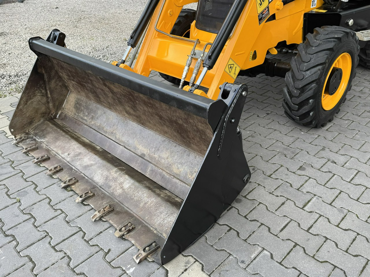 JCB MIDI CX Szybkozłącze Nowe Opony bez luzów i wycieków Super Stan - Máy xúc trước múc sau: hình 2 JCB MIDI CX Szybkozłącze Nowe Opony bez luzów i wycieków Super Stan - Máy xúc trước múc sau: hình 2