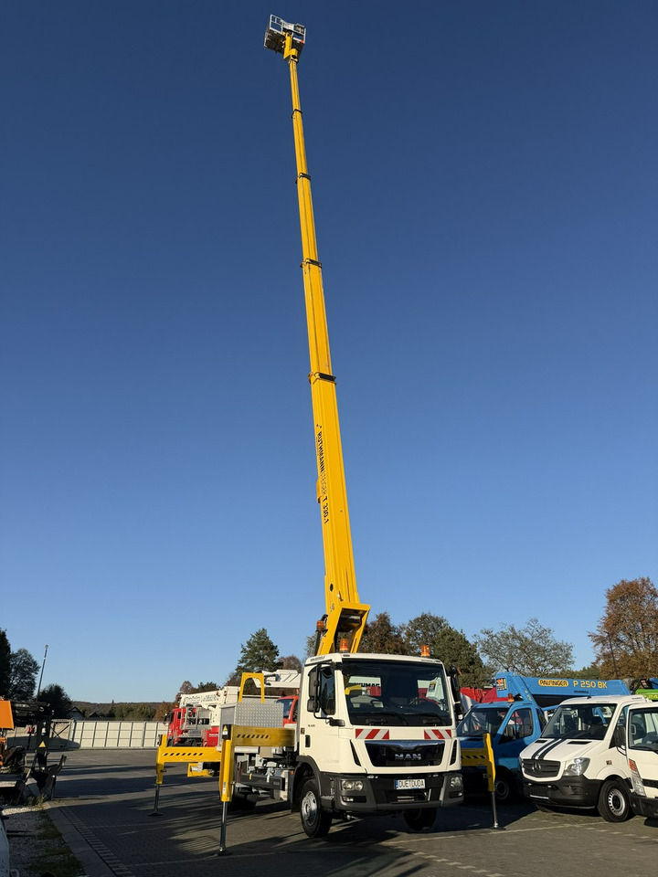 MAN TGL 7.150 Zwyżka Ruthmann T330 33-Metry w bok 21m Mały przebieg - Nền bục trên không gắn trên xe tải: hình 3 MAN TGL 7.150 Zwyżka Ruthmann T330 33-Metry w bok 21m Mały przebieg - Nền bục trên không gắn trên xe tải: hình 3