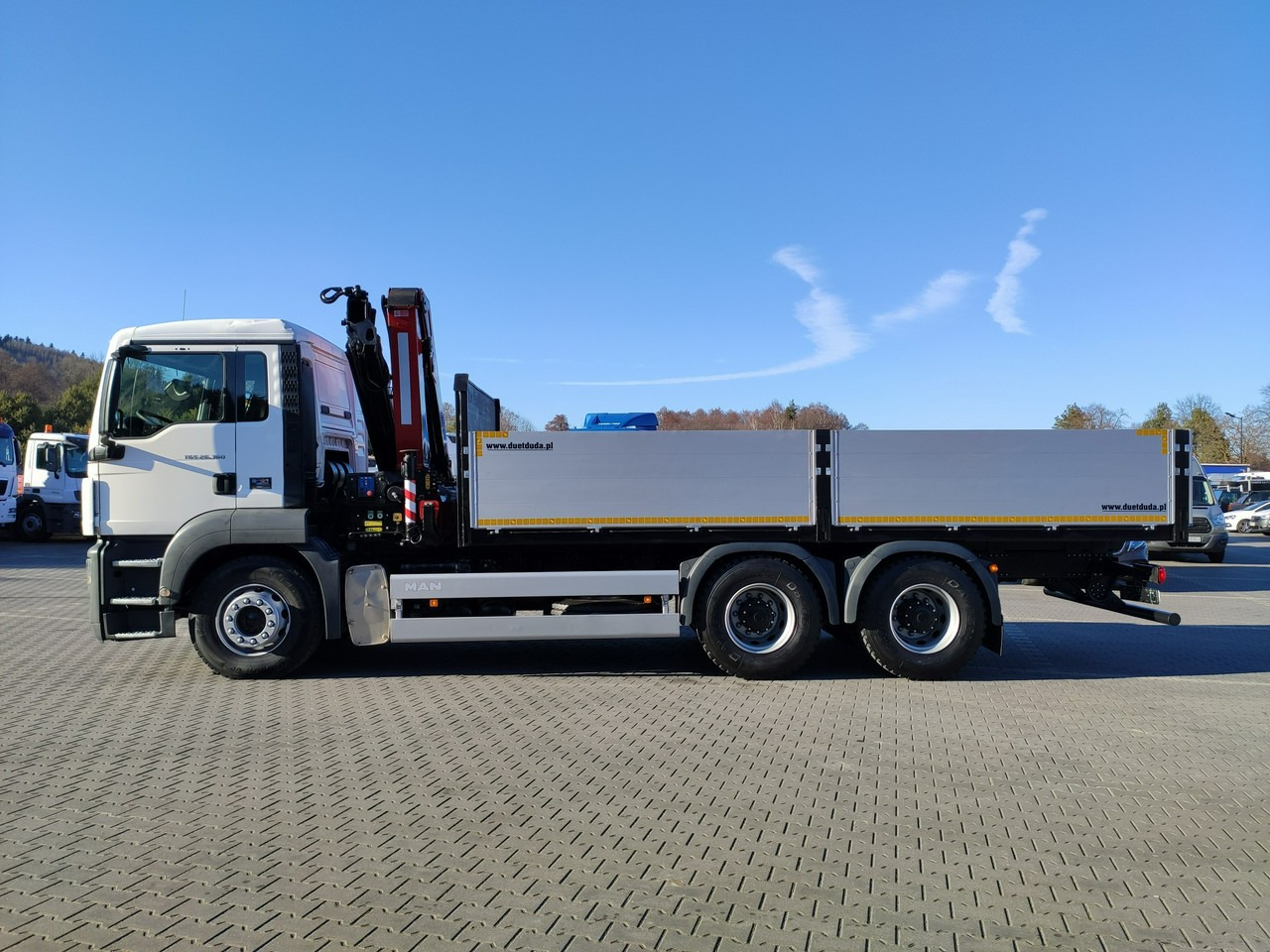 MAN TGS 26.360 6x4 - Xe tải thùng lửng/ Phẳng, Xe cẩu tự hành: hình 5 MAN TGS 26.360 6x4 - Xe tải thùng lửng/ Phẳng, Xe cẩu tự hành: hình 5