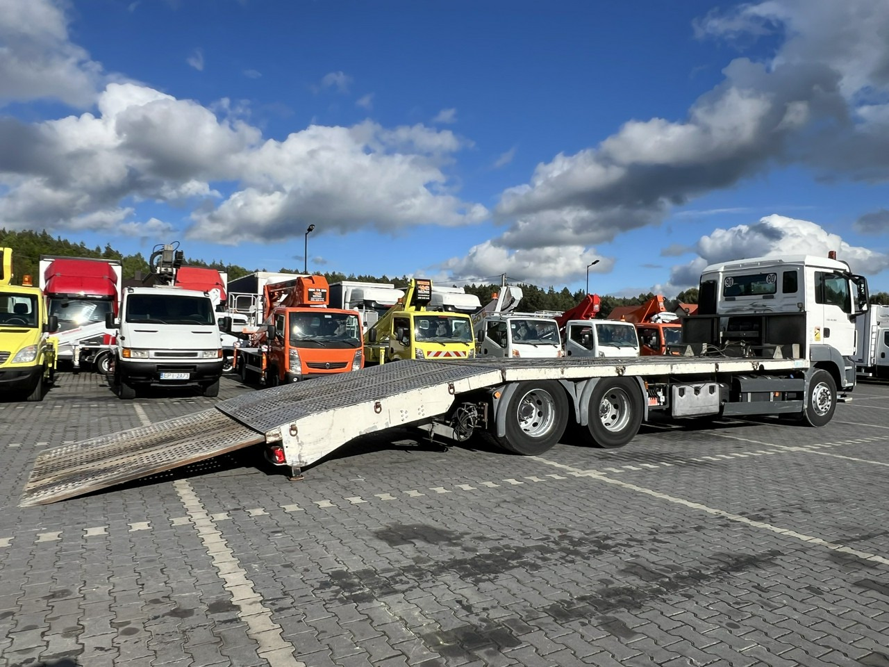 MAN TGS 28.360 6x2 Najazd Hydrauliczny Laweta Ciężarowa - Xe tải kéo: hình 2 MAN TGS 28.360 6x2 Najazd Hydrauliczny Laweta Ciężarowa - Xe tải kéo: hình 2
