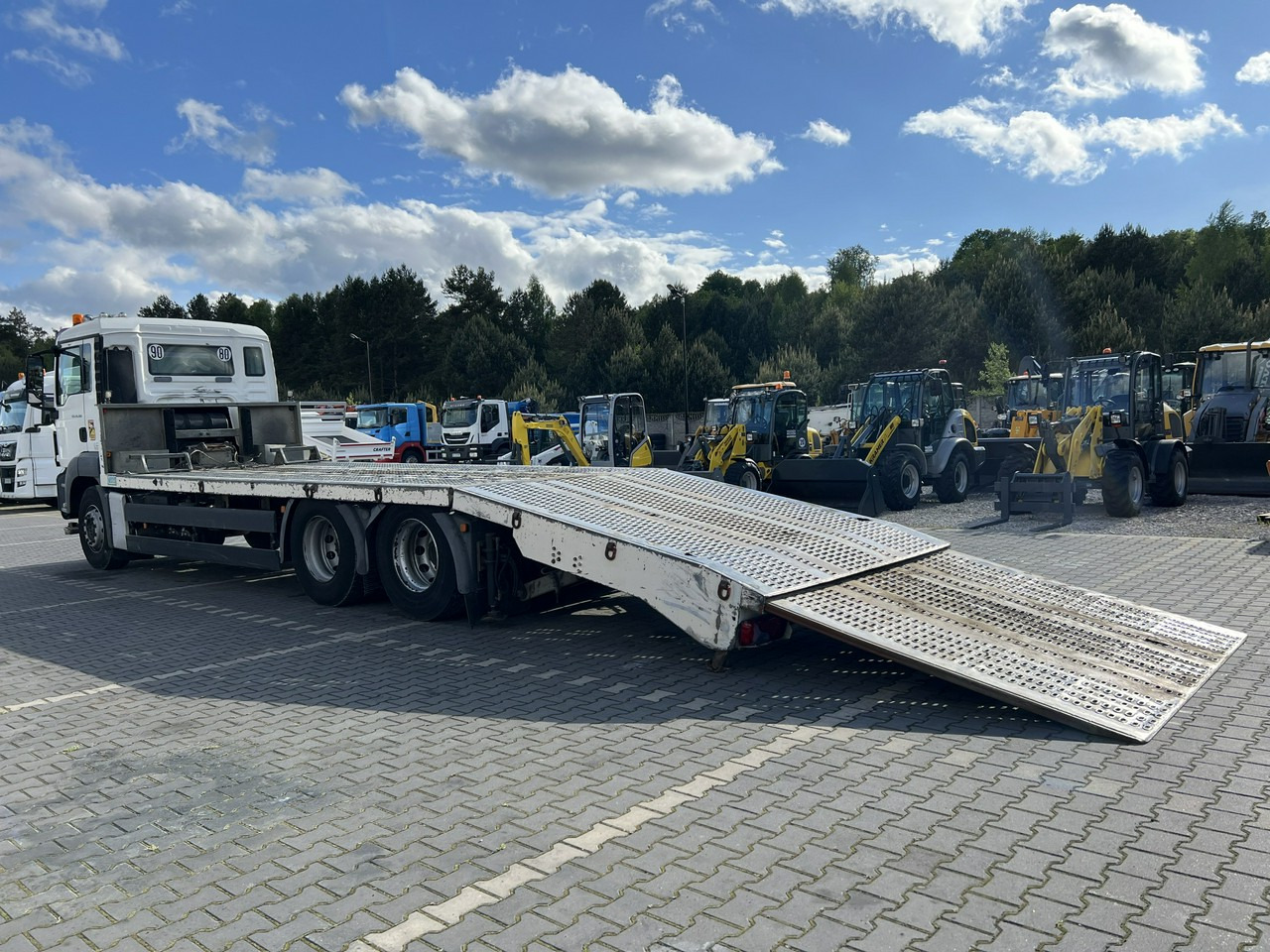 MAN TGS 28.360 6x2 Najazd Hydrauliczny Laweta Ciężarowa - Xe tải kéo: hình 3 MAN TGS 28.360 6x2 Najazd Hydrauliczny Laweta Ciężarowa - Xe tải kéo: hình 3