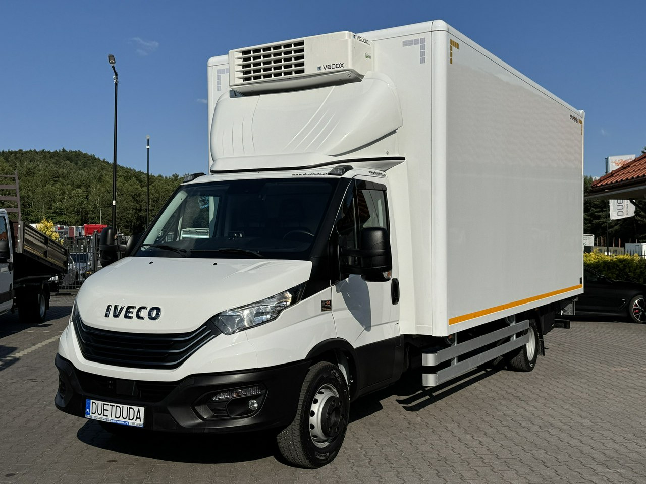 Iveco Daily 72C18 Mroźnia HI-MATIC 14 Euro Palet - Máy móc khác: hình 4 Iveco Daily 72C18 Mroźnia HI-MATIC 14 Euro Palet - Máy móc khác: hình 4