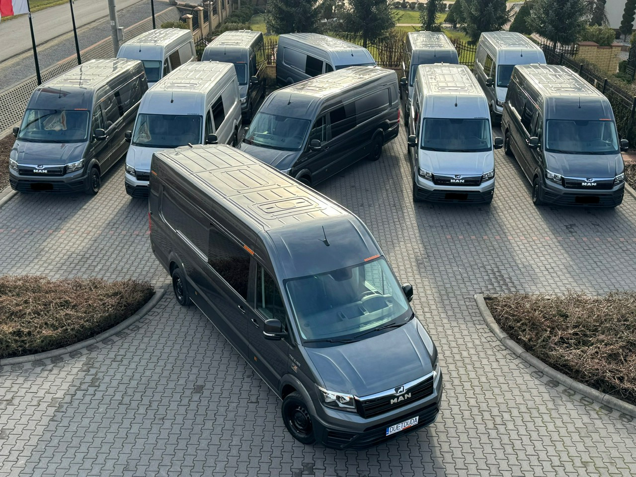 Mercedes Sprinter - Xe van chở hàng: hình 4 Mercedes Sprinter - Xe van chở hàng: hình 4