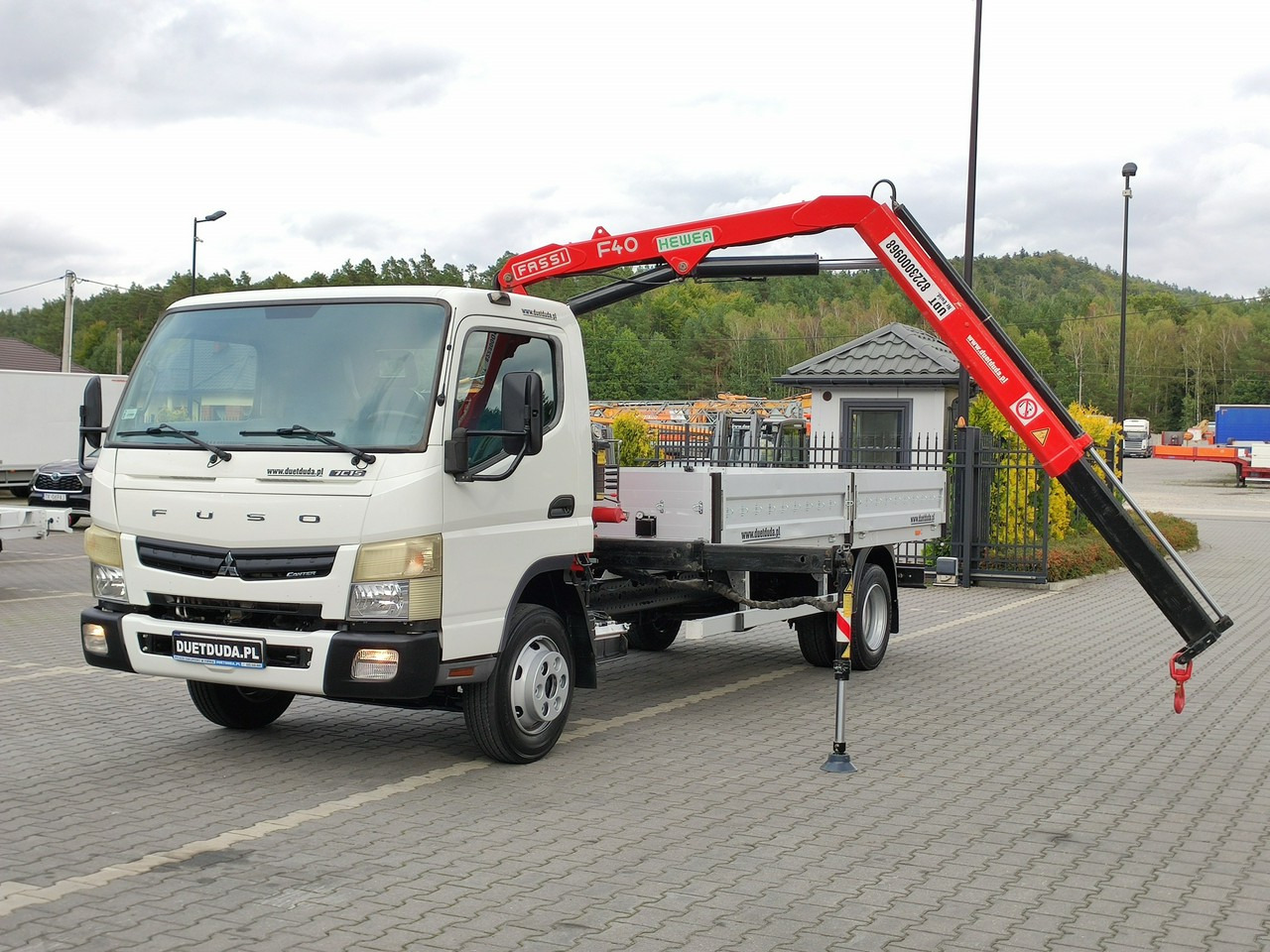 Mitsubishi Canter Fuso 7C15 3.0/150KM HDS FASSI F40 UNIKAT Super Stan !!! - Xe tải thùng lửng/ Phẳng, Xe cẩu tự hành: hình 4 Mitsubishi Canter Fuso 7C15 3.0/150KM HDS FASSI F40 UNIKAT Super Stan !!! - Xe tải thùng lửng/ Phẳng, Xe cẩu tự hành: hình 4