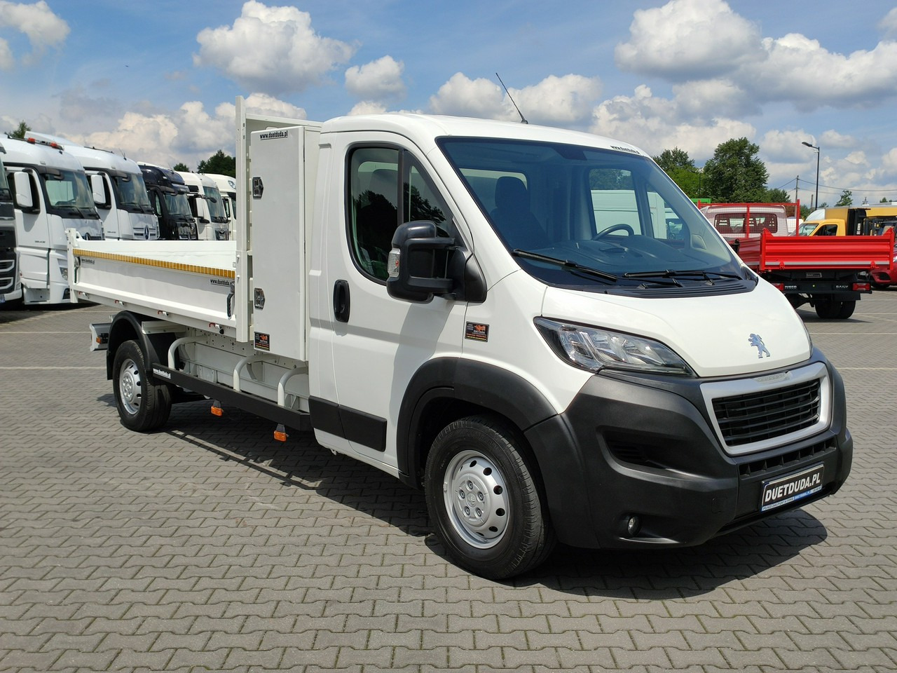 Peugeot Boxer - Xe ben nhỏ: hình 4 Peugeot Boxer - Xe ben nhỏ: hình 4