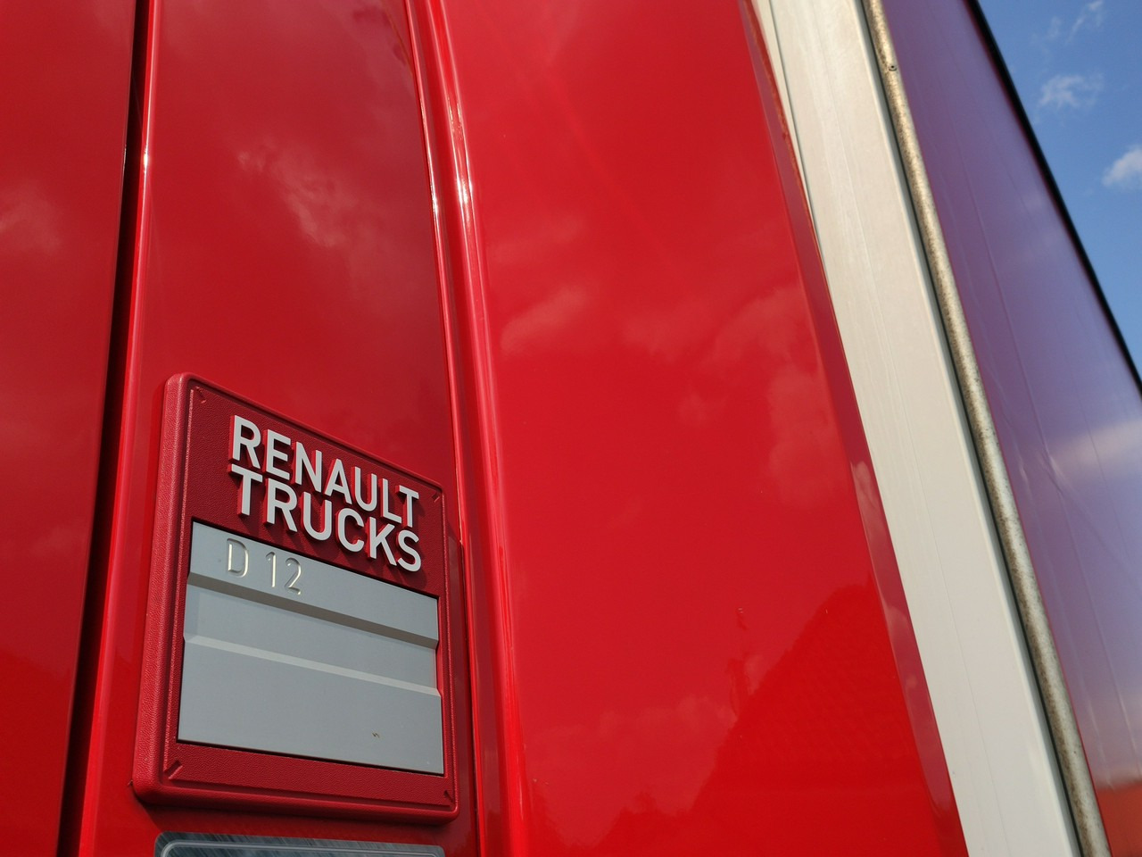 Renault D12.240 E6 Firana Tył Drzwi Dach Zsuwany Długa 830cm - Xe tải thùng mui bạt: hình 3 Renault D12.240 E6 Firana Tył Drzwi Dach Zsuwany Długa 830cm - Xe tải thùng mui bạt: hình 3