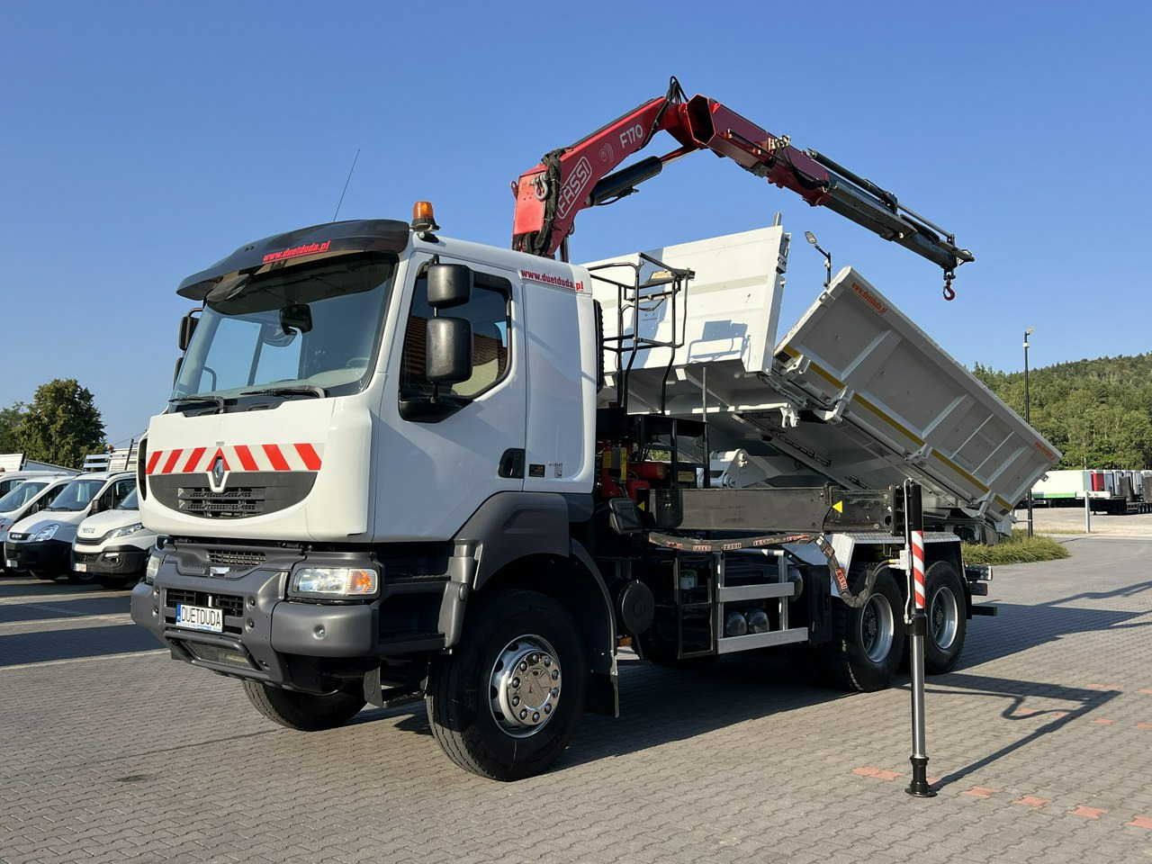 Renault Kerax 26.390 6x4 Mocny HDS FASSI F170 Sterowanie Radiowe - Xe ben, Xe cẩu tự hành: hình 2 Renault Kerax 26.390 6x4 Mocny HDS FASSI F170 Sterowanie Radiowe - Xe ben, Xe cẩu tự hành: hình 2