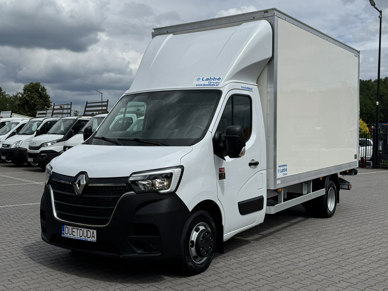Renault Master - Xe tải nhỏ thùng kín: hình 4 Renault Master - Xe tải nhỏ thùng kín: hình 4