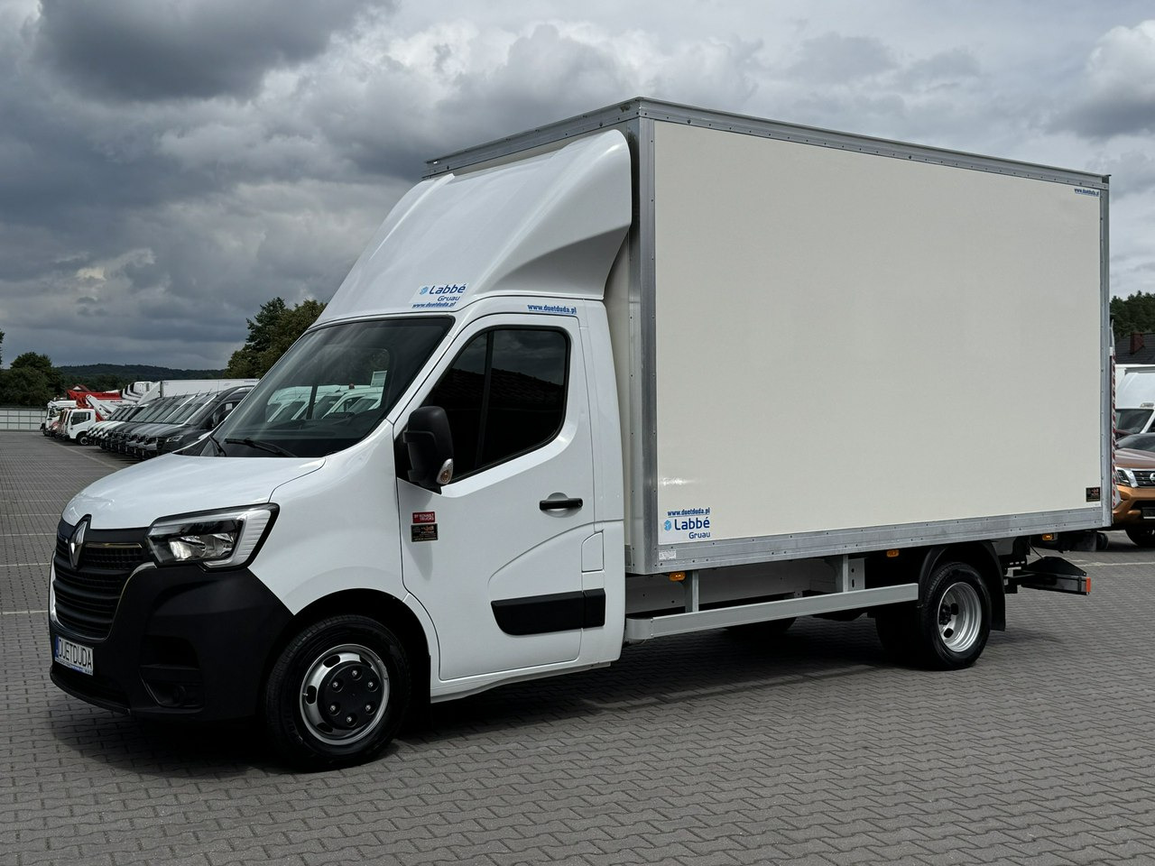Renault Master - Xe tải nhỏ thùng kín: hình 2 Renault Master - Xe tải nhỏ thùng kín: hình 2