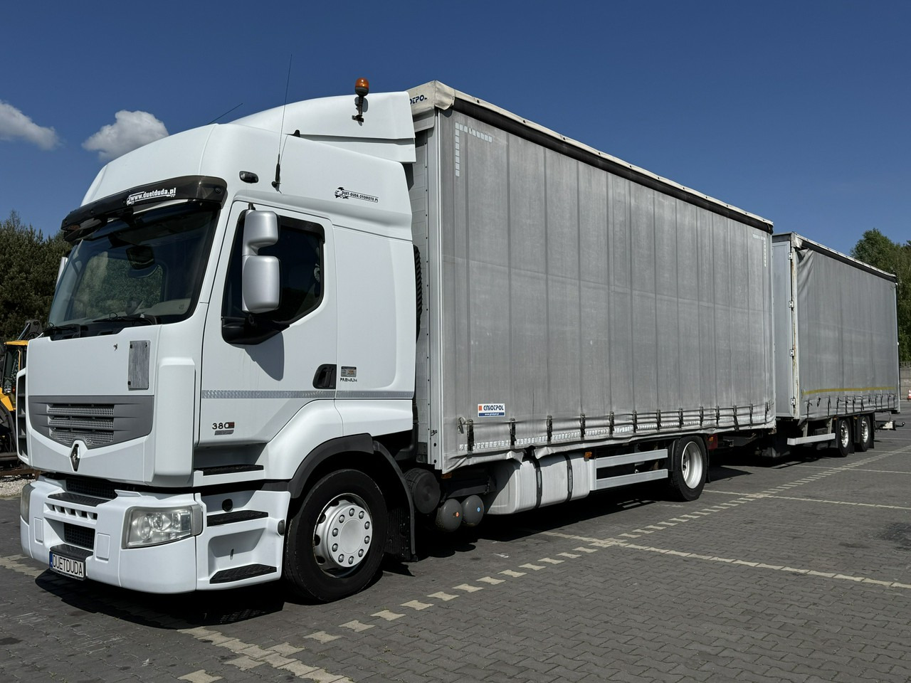 Renault Premium 380 DXi Euro 5 Firana 19 Palet Dach Zsuwany 18ton DMC - Xe tải thùng mui bạt: hình 1 Renault Premium 380 DXi Euro 5 Firana 19 Palet Dach Zsuwany 18ton DMC - Xe tải thùng mui bạt: hình 1
