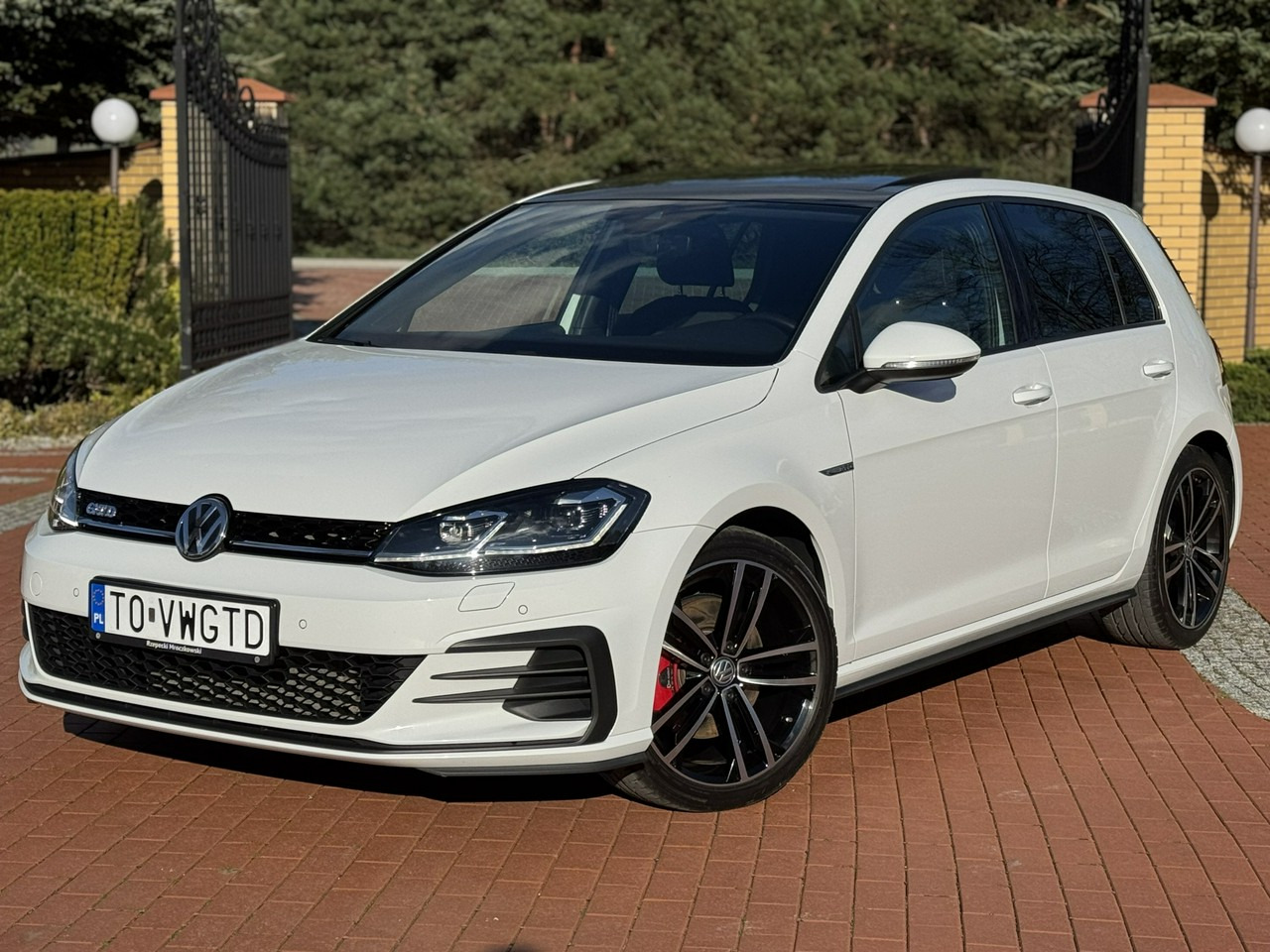 Volkswagen Golf - Xe hơi: hình 4 Volkswagen Golf - Xe hơi: hình 4