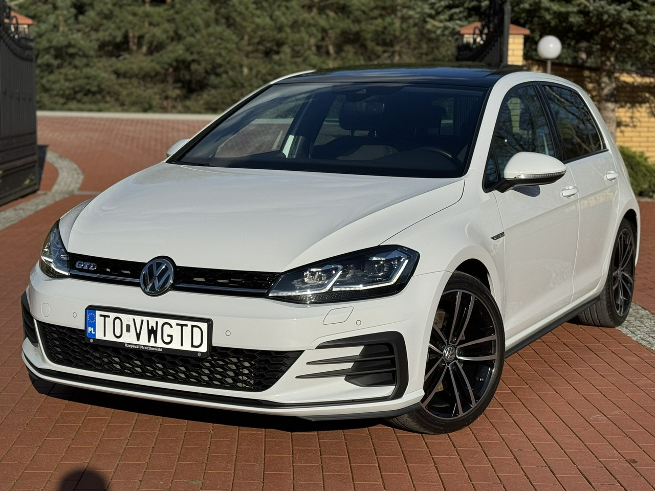Volkswagen Golf - Xe hơi: hình 2 Volkswagen Golf - Xe hơi: hình 2