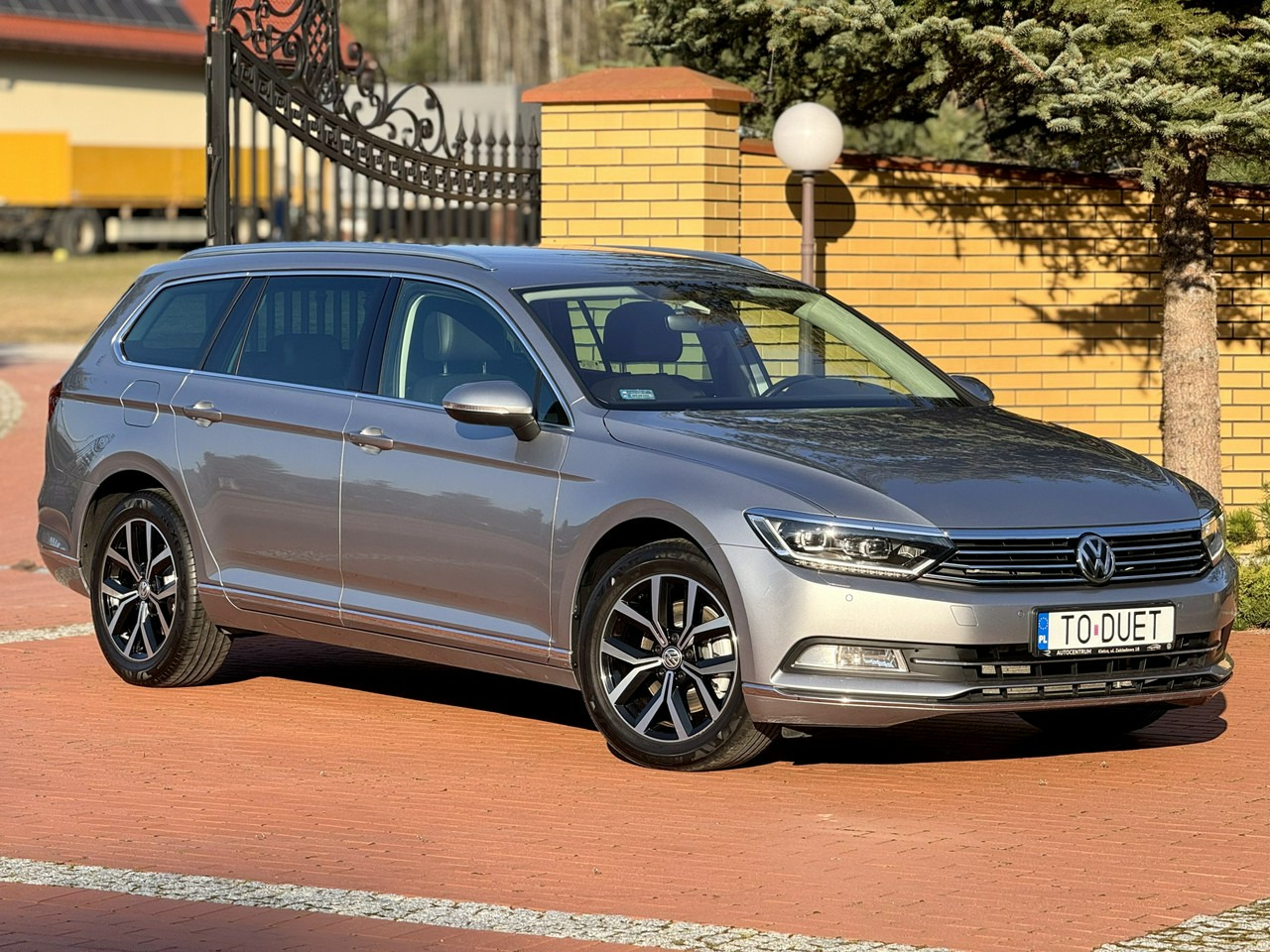 Volkswagen Passat - Xe hơi: hình 1 Volkswagen Passat - Xe hơi: hình 1