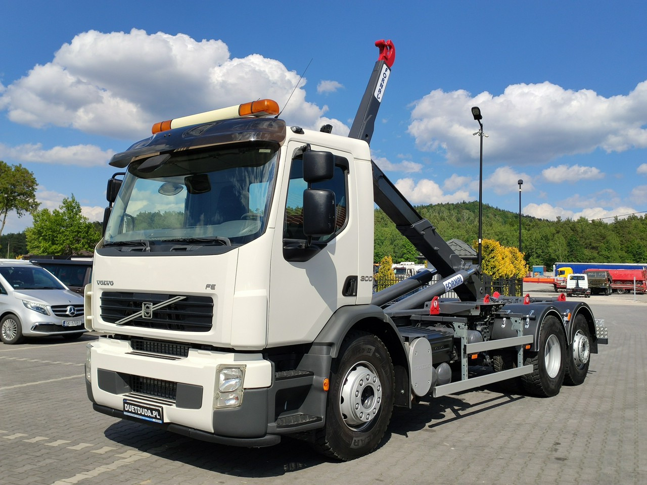 Volvo FE 26.300 Hakowiec Napęd 6x2 Oś Skrętna - Xe tải nâng móc: hình 3 Volvo FE 26.300 Hakowiec Napęd 6x2 Oś Skrętna - Xe tải nâng móc: hình 3