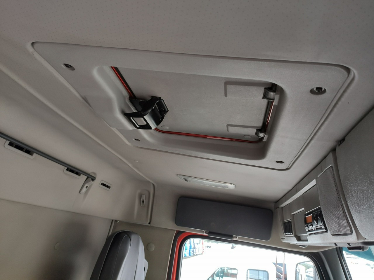 Xe ben, Xe cẩu tự hành Volvo FMX 410 6x4 13L HDS Radiowy Hydroburta: hình 39