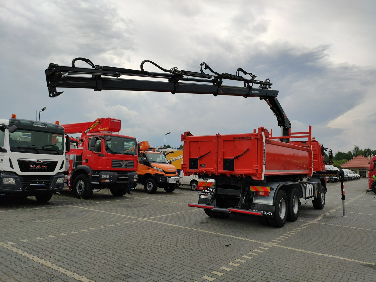 Xe ben, Xe cẩu tự hành Volvo FMX 410 6x4 13L HDS Radiowy Hydroburta: hình 43