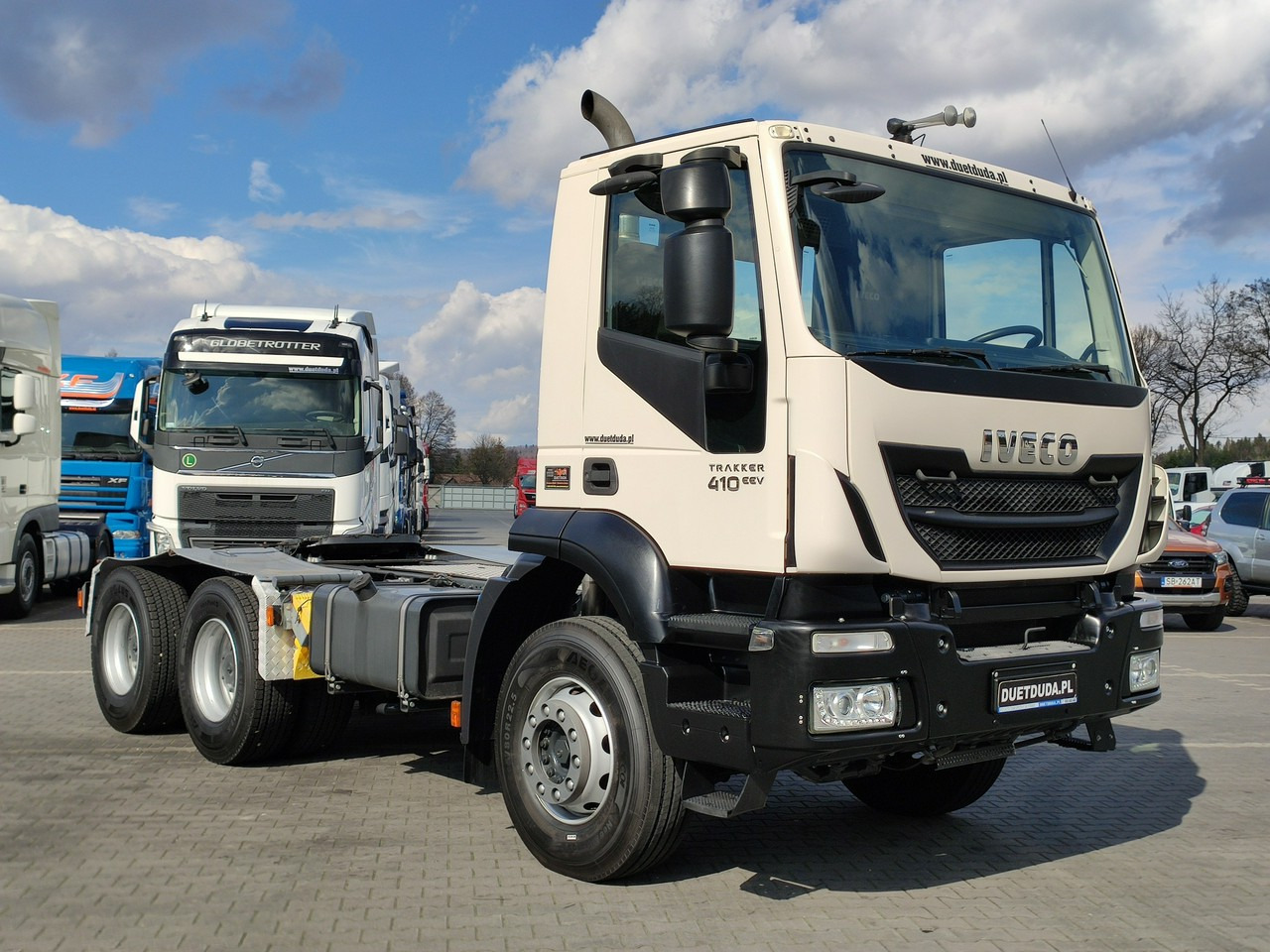Iveco Trakerr 26.410 6x4 Manual Mały Przebieg tylko-46000km - Xe đầu kéo: hình 2 Iveco Trakerr 26.410 6x4 Manual Mały Przebieg tylko-46000km - Xe đầu kéo: hình 2