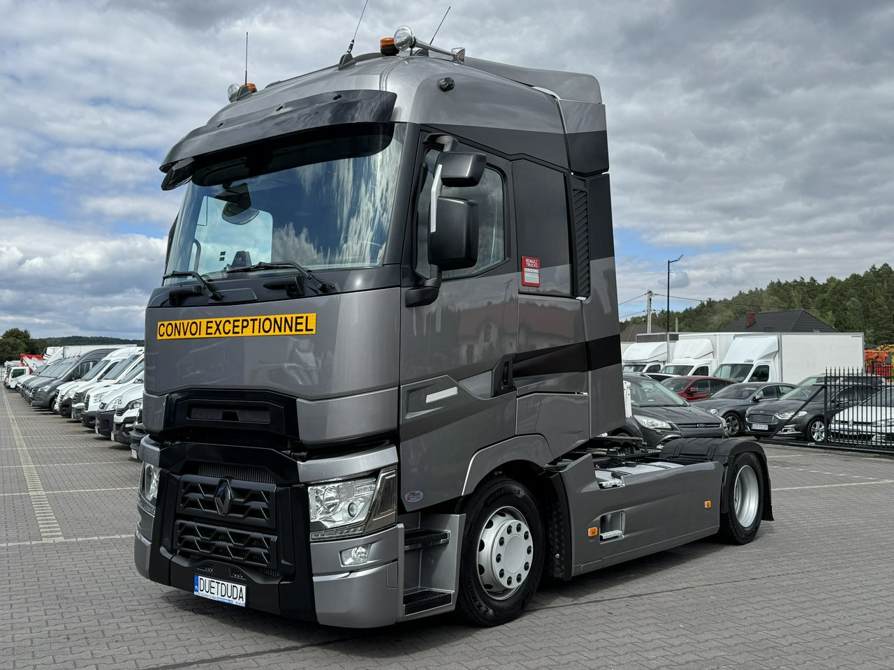 Renault Gama T 520 HIGH CAB Silnik 13litrów Euro 6 Low deck - Xe đầu kéo: hình 4 Renault Gama T 520 HIGH CAB Silnik 13litrów Euro 6 Low deck - Xe đầu kéo: hình 4