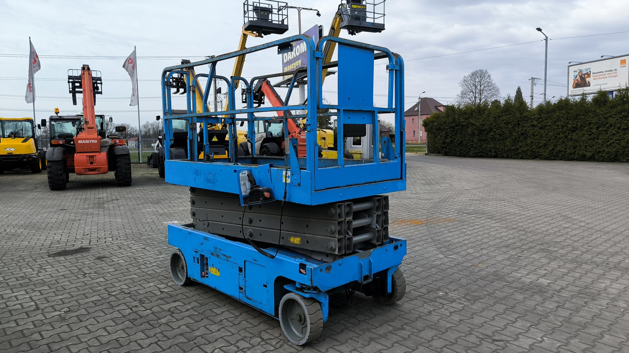 GENIE GS 2646 - Máy nâng người hình kéo: hình 5 GENIE GS 2646 - Máy nâng người hình kéo: hình 5