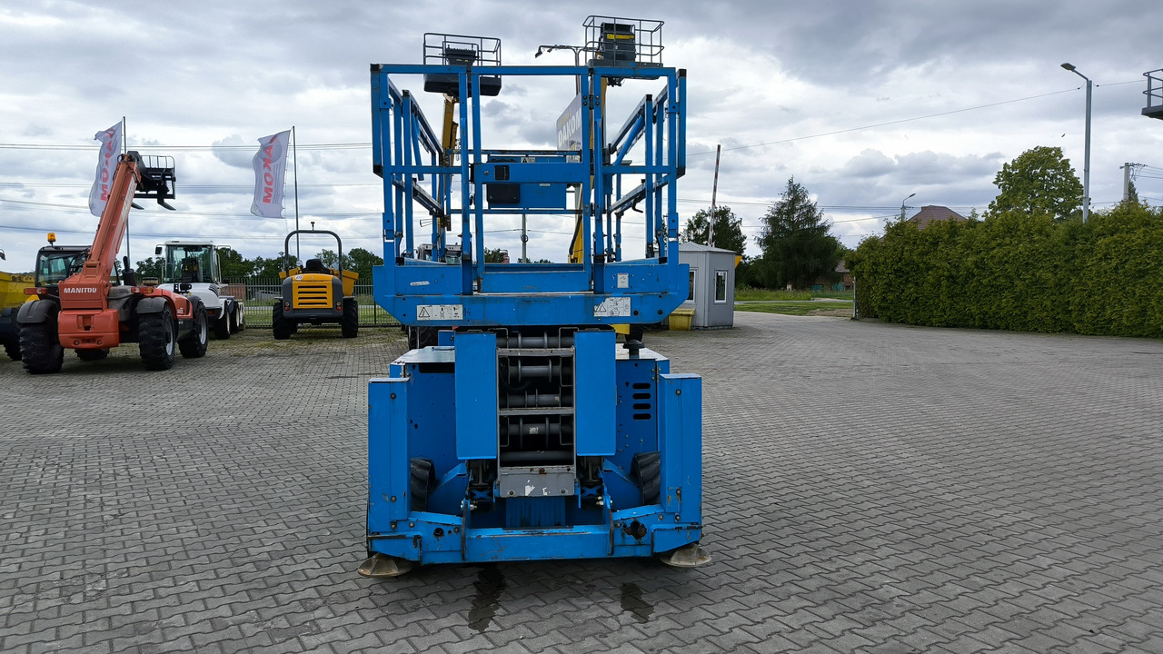 GENIE GS 4069 - Máy nâng người hình kéo: hình 5 GENIE GS 4069 - Máy nâng người hình kéo: hình 5