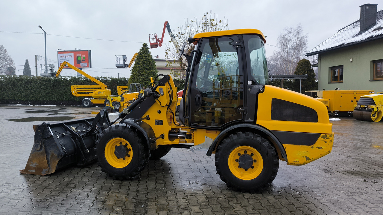 JCB 406 - Máy xúc lật bánh lốp: hình 5 JCB 406 - Máy xúc lật bánh lốp: hình 5