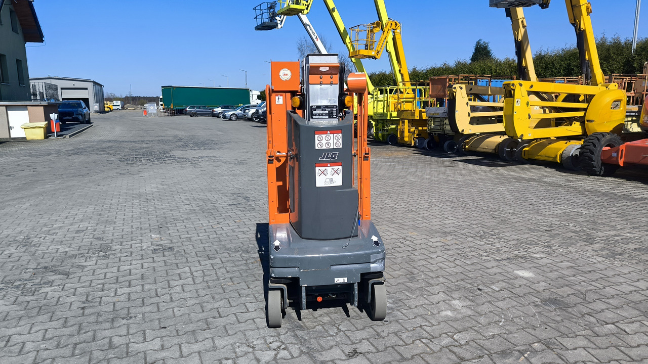 JLG TOUCAN DUO - Nền bục trên không gắn trên xe tải: hình 2 JLG TOUCAN DUO - Nền bục trên không gắn trên xe tải: hình 2