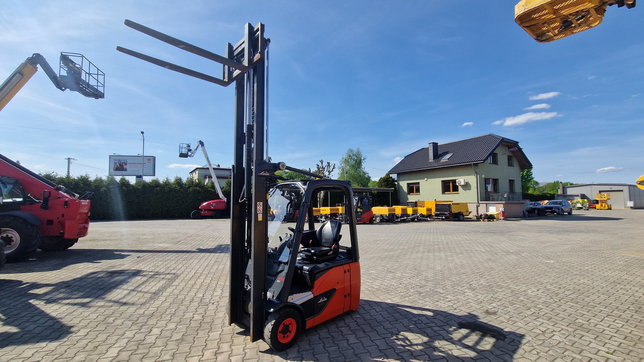 LINDE E 14 EVO - Xe nâng điện: hình 3 LINDE E 14 EVO - Xe nâng điện: hình 3