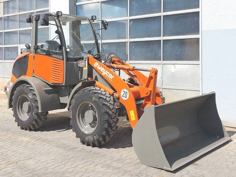 Atlas AR 400 - Máy xúc lật đa năng: hình 4 Atlas AR 400 - Máy xúc lật đa năng: hình 4