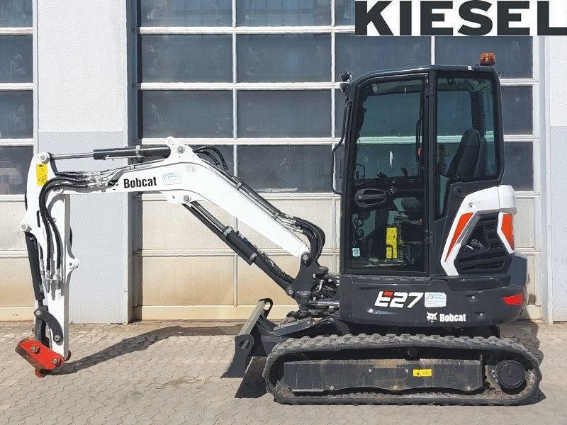 Bobcat E 27 - Máy xúc mini: hình 1 Bobcat E 27 - Máy xúc mini: hình 1