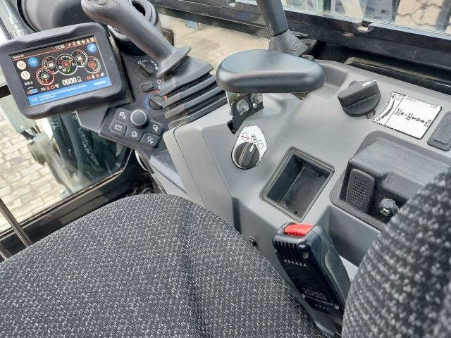 Máy xúc mini Bobcat E 60: hình 10