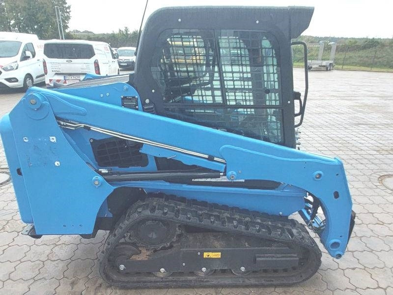 Bobcat T 450 - Máy xúc lật mini bánh xích: hình 5 Bobcat T 450 - Máy xúc lật mini bánh xích: hình 5