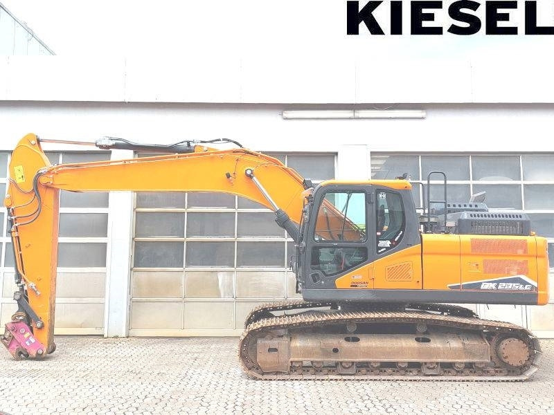 Doosan DX 235 LC-7 - Máy xúc bánh xích: hình 1 Doosan DX 235 LC-7 - Máy xúc bánh xích: hình 1
